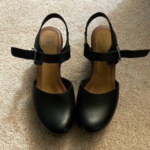 Black Leather Mary Jane Block Heels